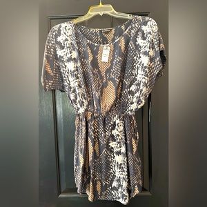 Express, Women’s Size small, snakeskin casual fit dress